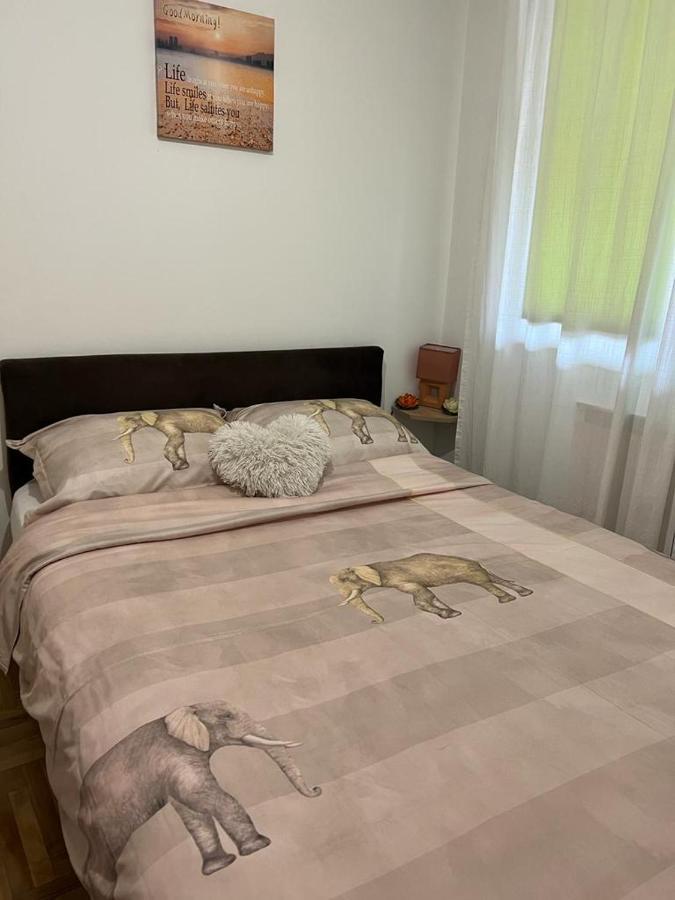 Apartman Manja Lukavica ภายนอก รูปภาพ