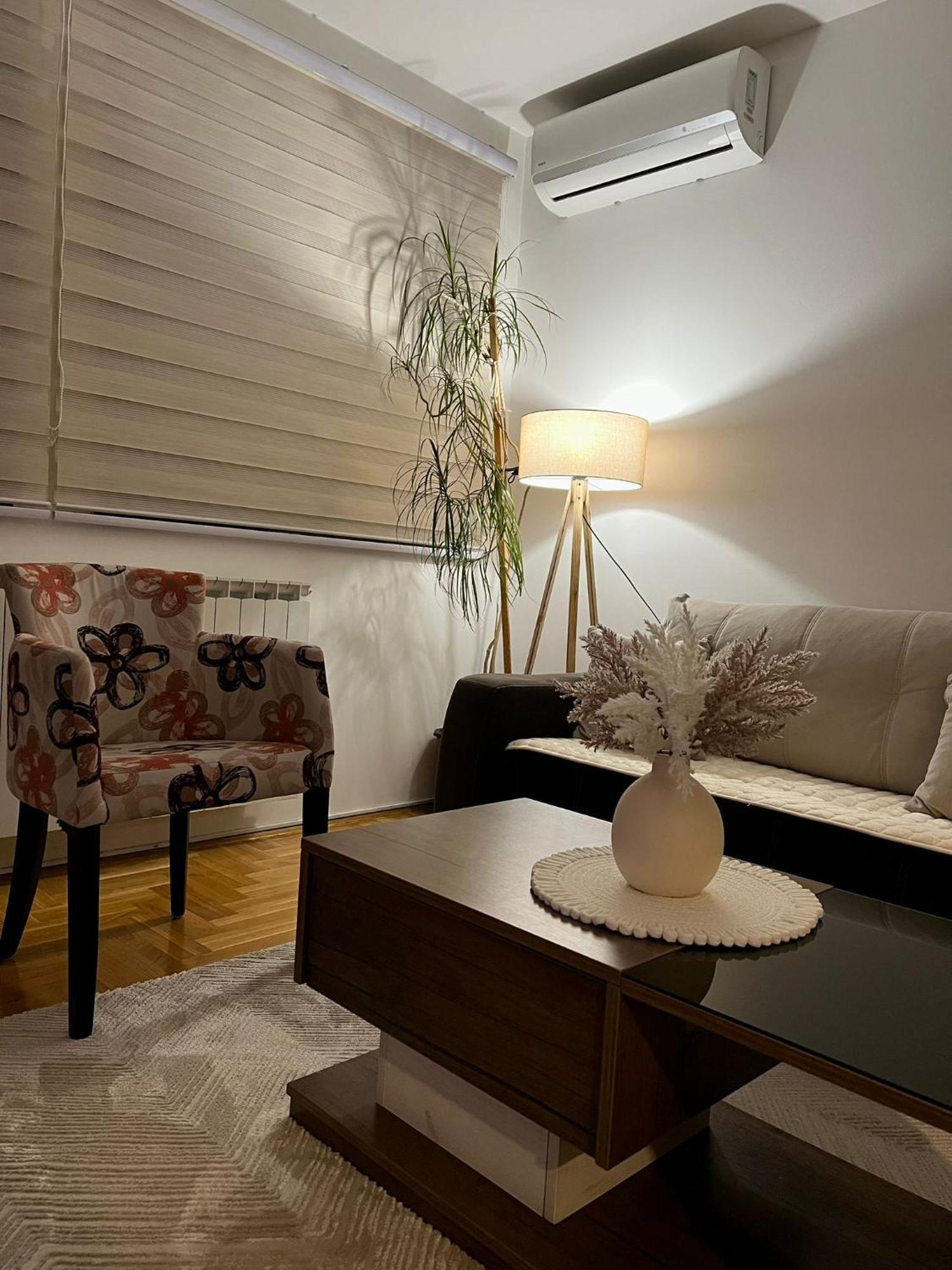 Apartman Manja Lukavica ภายนอก รูปภาพ